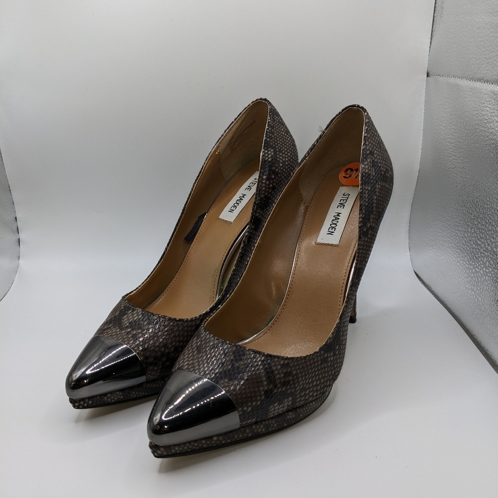 Steve Madden Snake Print Heels 9.5